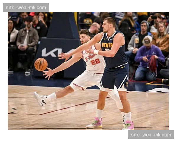 森林狼防守体系解析：限制约基奇26中7的全队协防策略